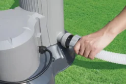 Bestway Solar Mat - Tot 8m3 -KOKIDO Winkel 1267 1900 solar mat aan adapter