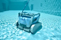 Dolphin Supreme M600 PRO Zwembadrobot -KOKIDO Winkel dolphin m600 6