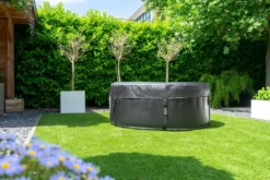 EXIT TOYS EXIT Silver Classic Opblaasbare Spa - 3 Persoons -KOKIDO Winkel exit silver classic opblaasbare spa 3 persoons in tuin