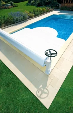 Manu Handmatig Oprolsysteem - Tot 4 Meter - Zand 3 Manu Handmatig Oprolsysteem - Tot 4 Meter - Zand -KOKIDO Winkel manu ambiance 1 3